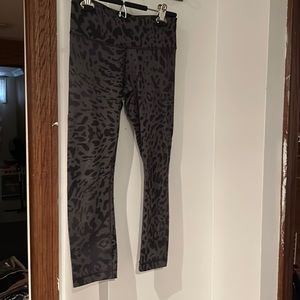 Lululemon capri